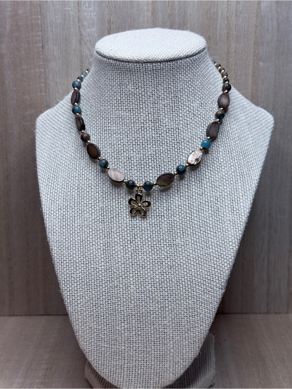 Flower Pendant Brown MOP & Aqua Quartz Beaded Choker Necklace